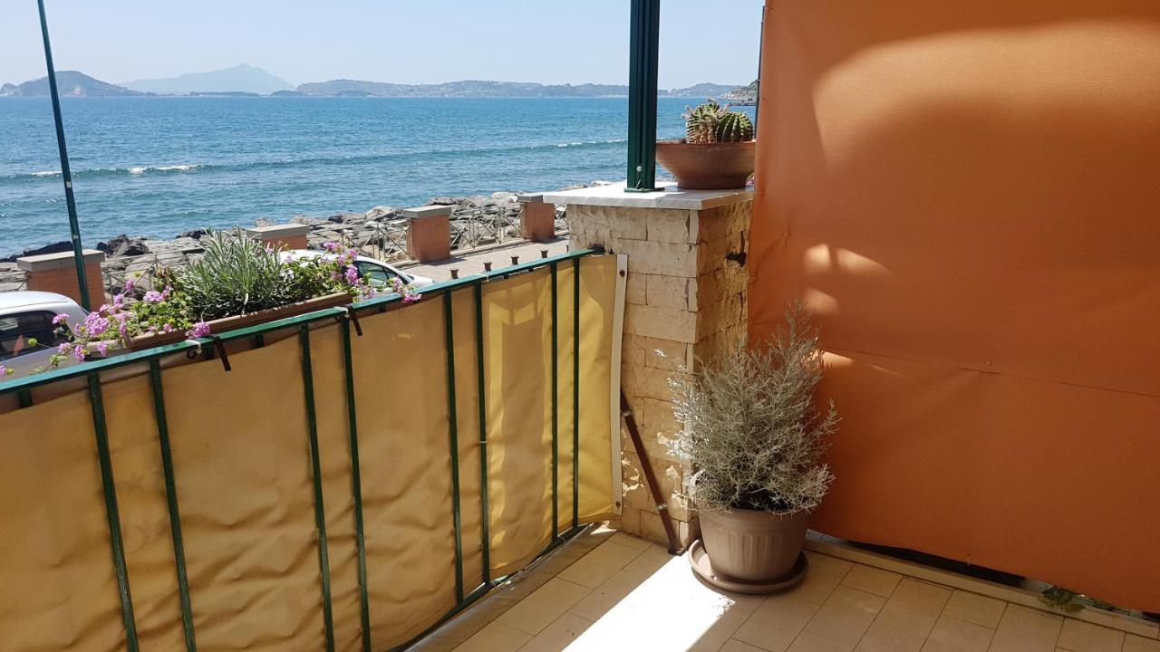 Hotel Taromy Наполи Екстериор снимка